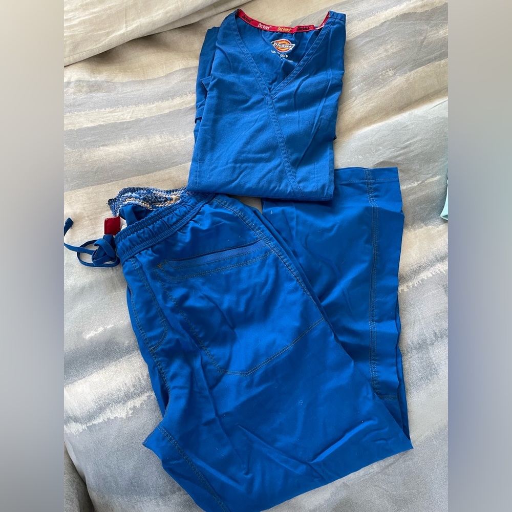 DICKIES SCRUB TOP + BOTTOM